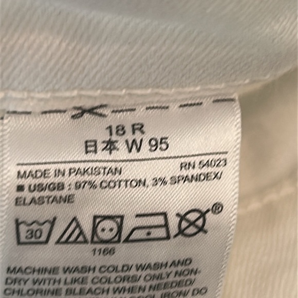 GAP White Bermuda Shorts Women Size 18 - Picture 9 of 13